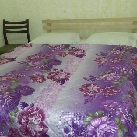 Farmer'S Guest House Telavi Bilik gambar